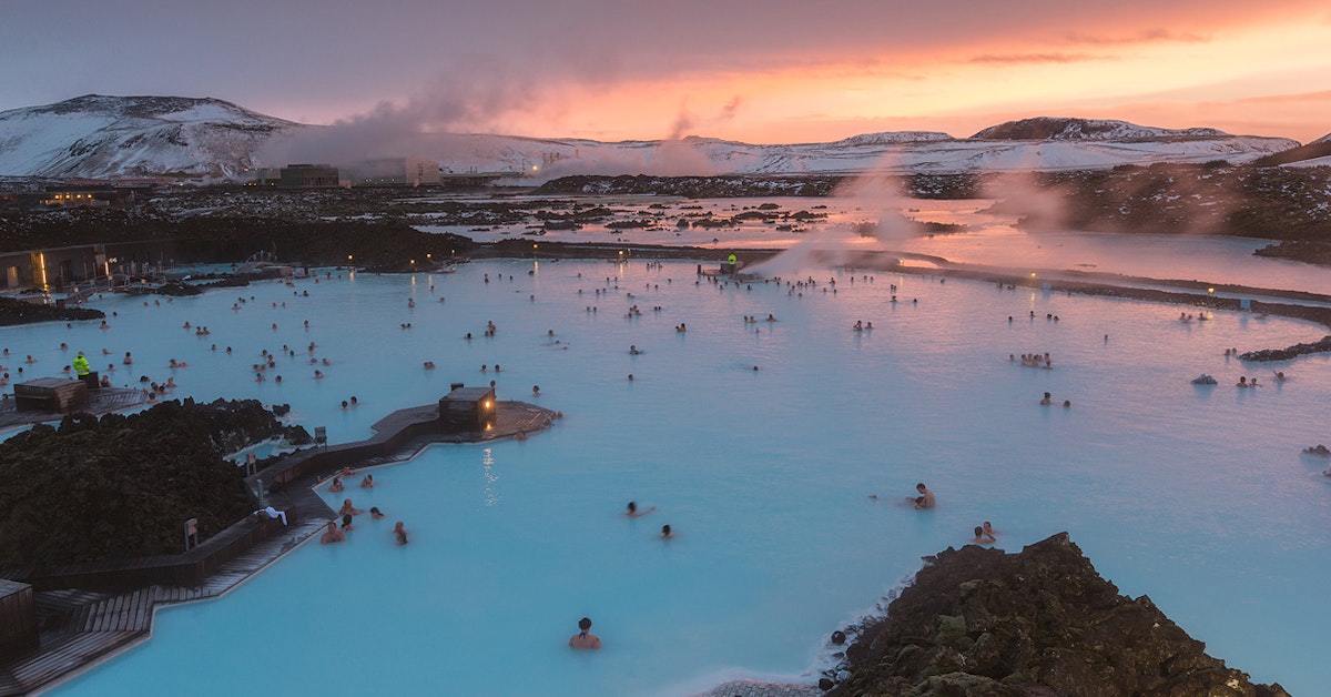 Convenient Blue Lagoon Bus Transfer to and from Reykjavik Hotels, Convenient Blue Lagoon Round-Trip Transfer from Reykjavik Hotels