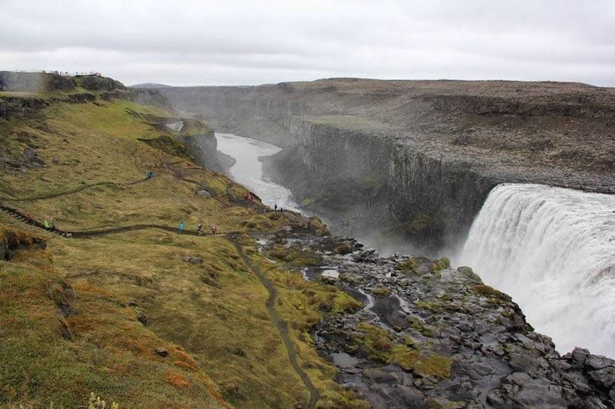 водопад Исландия