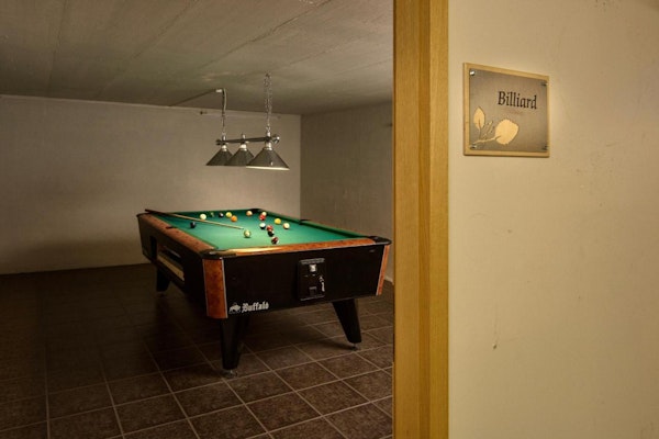 Hotel Natur has a billiards room, which visitors can enjoy during free time.