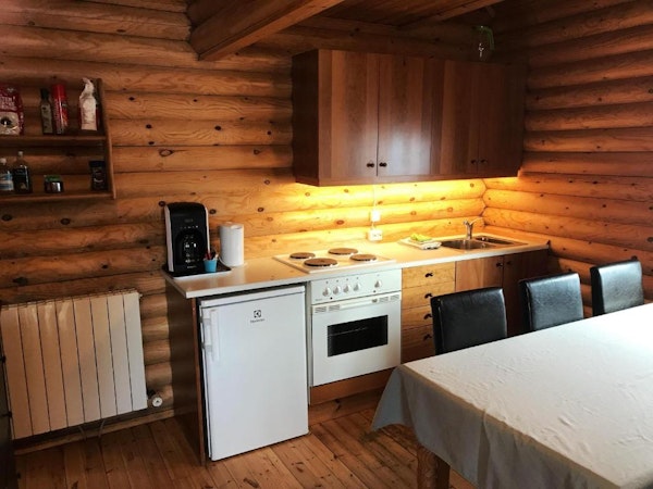 Brimnes Cabins' large cottage has a well-equipped kitchen.