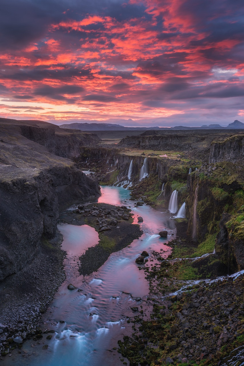 Hrauneyjafoss Waterfalls Travel Guide  Guide to Iceland