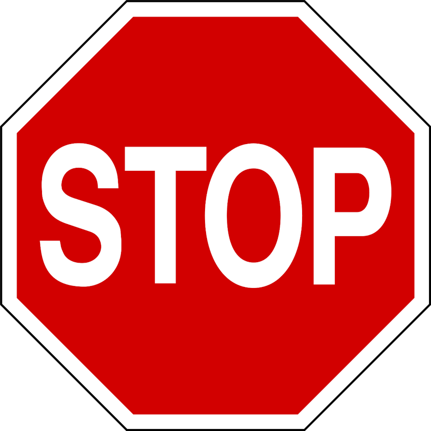冰岛的停车标志是一个白边红色八边形，中间用英文写着"STOP"。