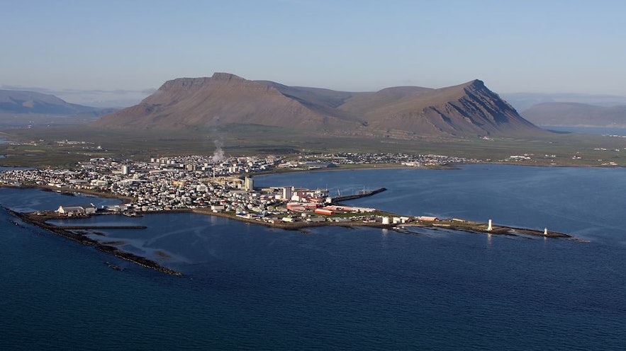 阿克拉内斯是冰岛西部的美丽海滨小镇