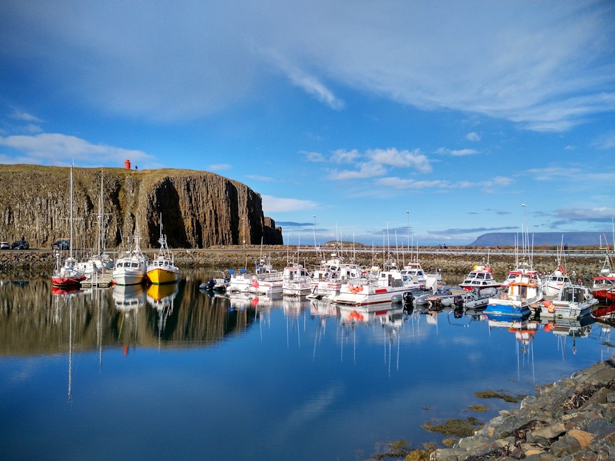 Don’t miss the chance to marvel at the beautiful and natural harbor of Stykkisholmur in the Snaefellsnes Peninsula.