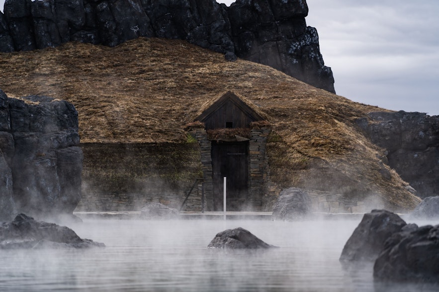 아이슬란드 전통 디자인과 현대적 편의시설을 조화롭게 갖춘 스카이라군