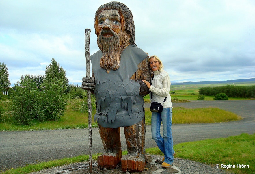 The Giantess Hít in Hítardalur Valley and the Party of the Trolls - Folklore from West Iceland