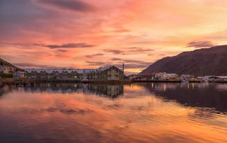On this two-hour evening stand-up paddle-boarding tour, you’ll enjoy the beauty of Iceland’s midnight on Siglufjordur’s calm waters.