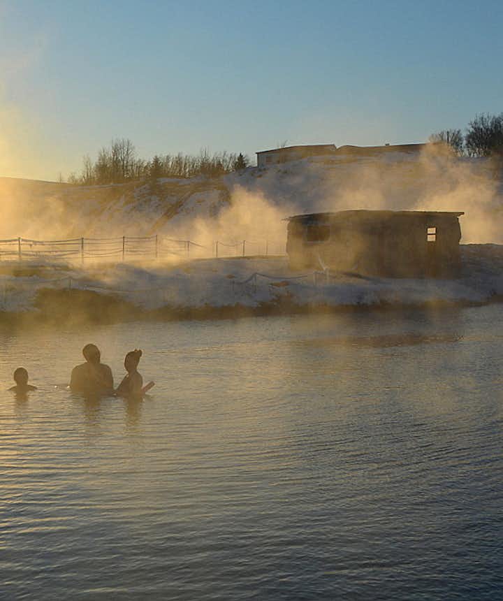 A magical Winter Visit to the Secret Lagoon at Flúðir in South Iceland