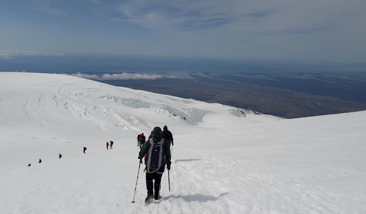 Adventurers climbing to Hvannadalshnjukur peak, the highest summit in Iceland