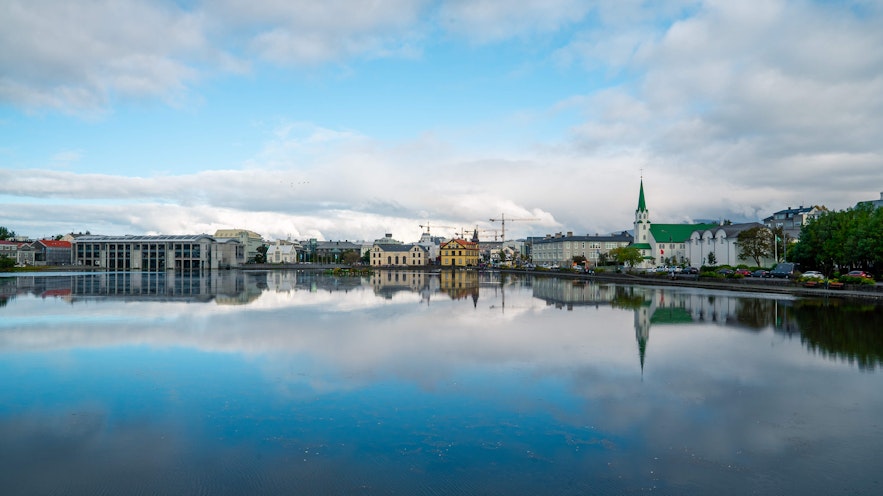 Hotels in downtown Reykjavik are easy walking distance from Tjornin lake