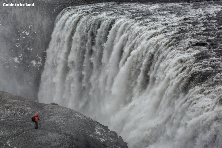 冰岛北部的瀑布