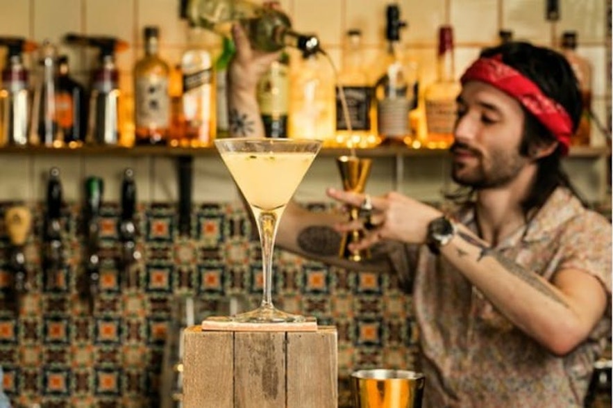 Mange barer i Reykjavik serverer cocktails
