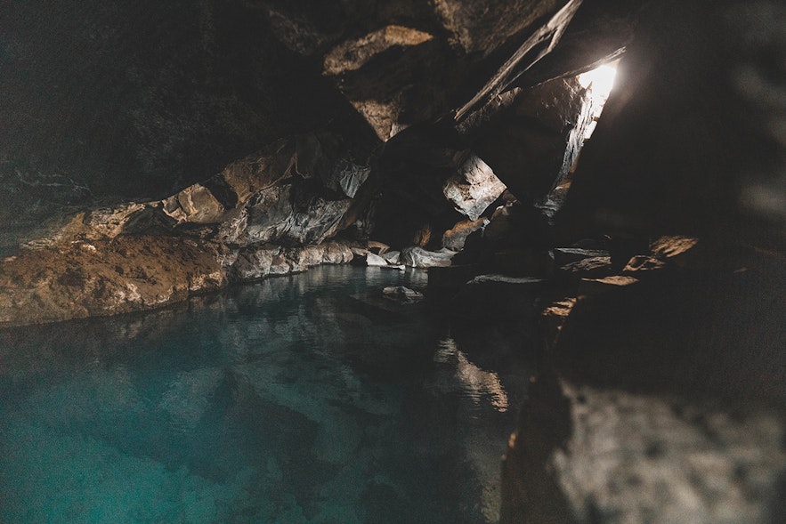 Grjotagja hot spring cave