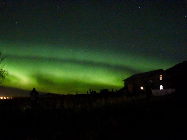 The countryside surroundings make Esjan an ideal location for northern lights viewing.