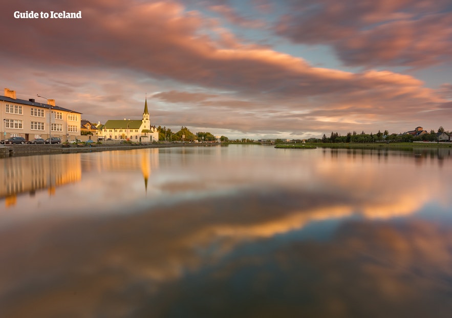 The beautiful Tjornin lake near the Hotel Reykjavik Saga is a testament to Iceland's thriving nature.