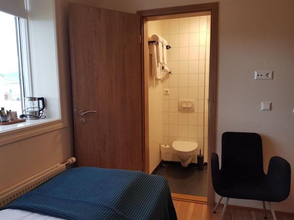 All rooms at Guesthouse Mikael have a private bathroom.