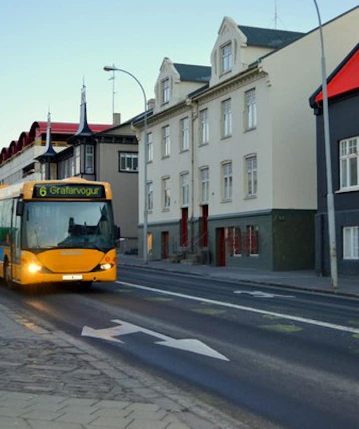 Автобусы в Рейкьявике и Исландии