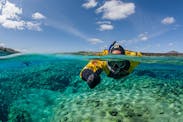 火山亀裂のシュノーケリング - Snorkeling in Silfra