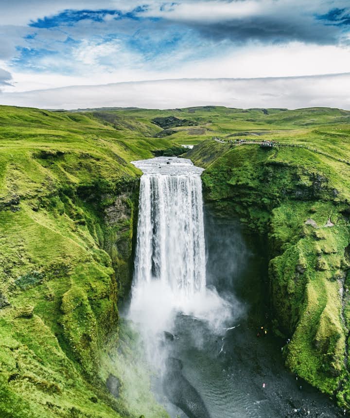There are many beautiful waterfalls in Iceland that drastically change appearance between seasons.